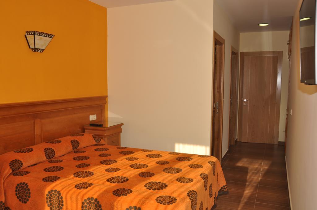 Hotel De Alba Ricobayo Zimmer foto